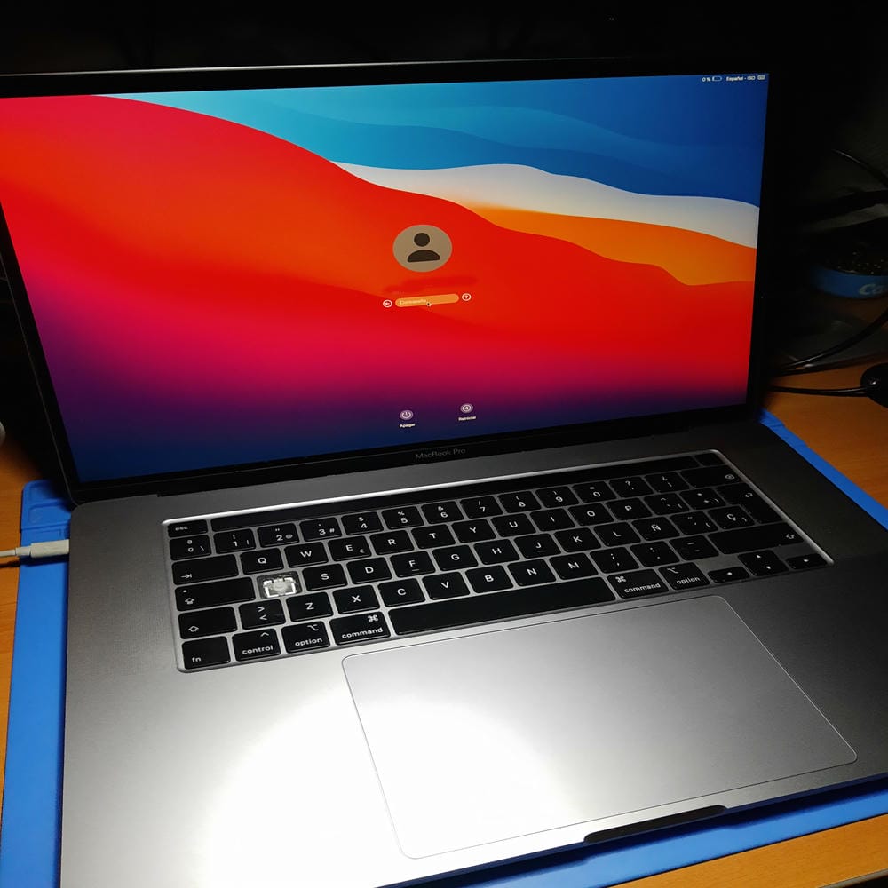 Reparación MacBook Pro A2141 con cortocircuito en PPBUS_G3H