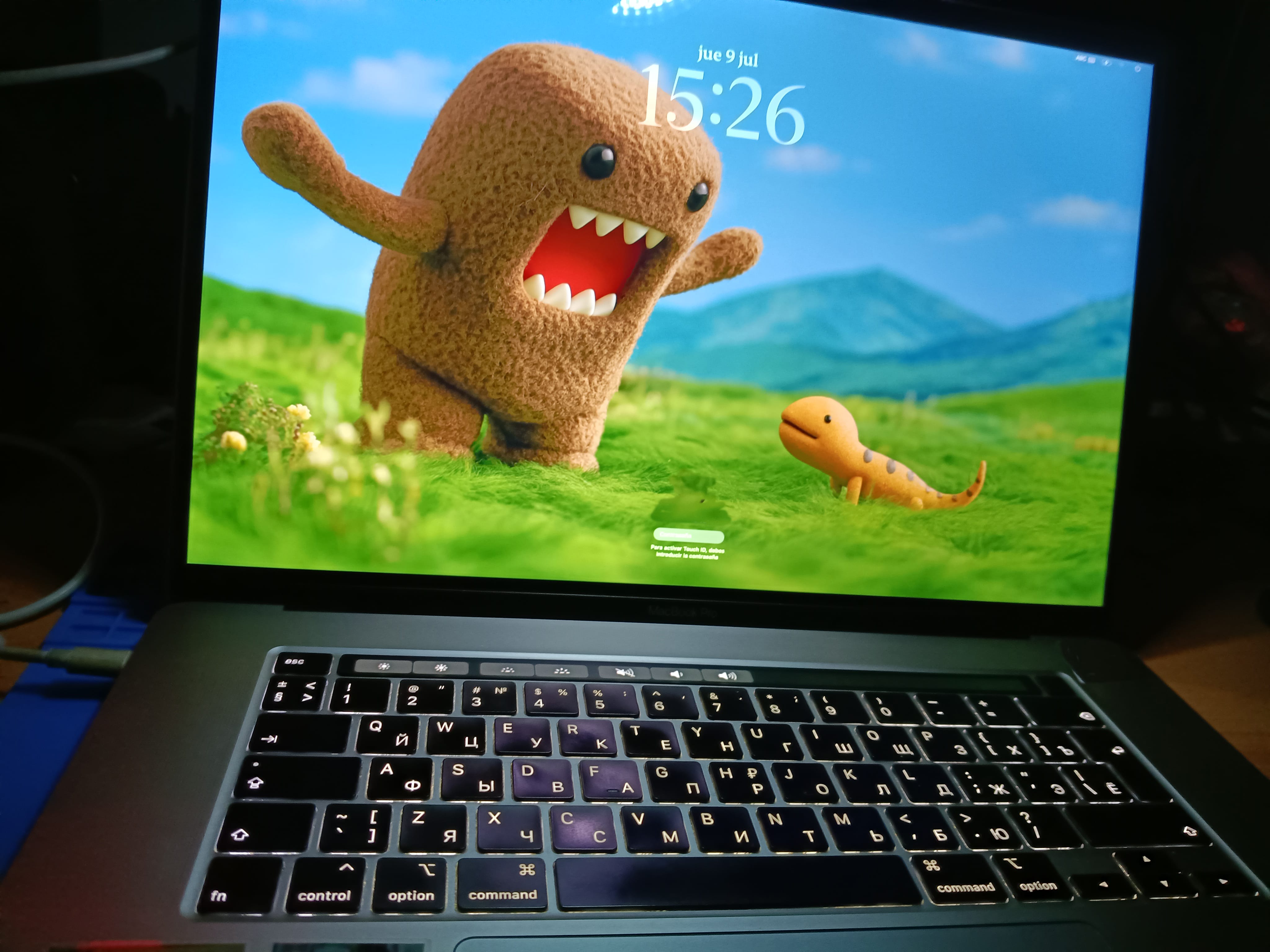 MacBook Pro A2141 reparado después de eliminar cortocircuito en PPBUS_G3H y NAND