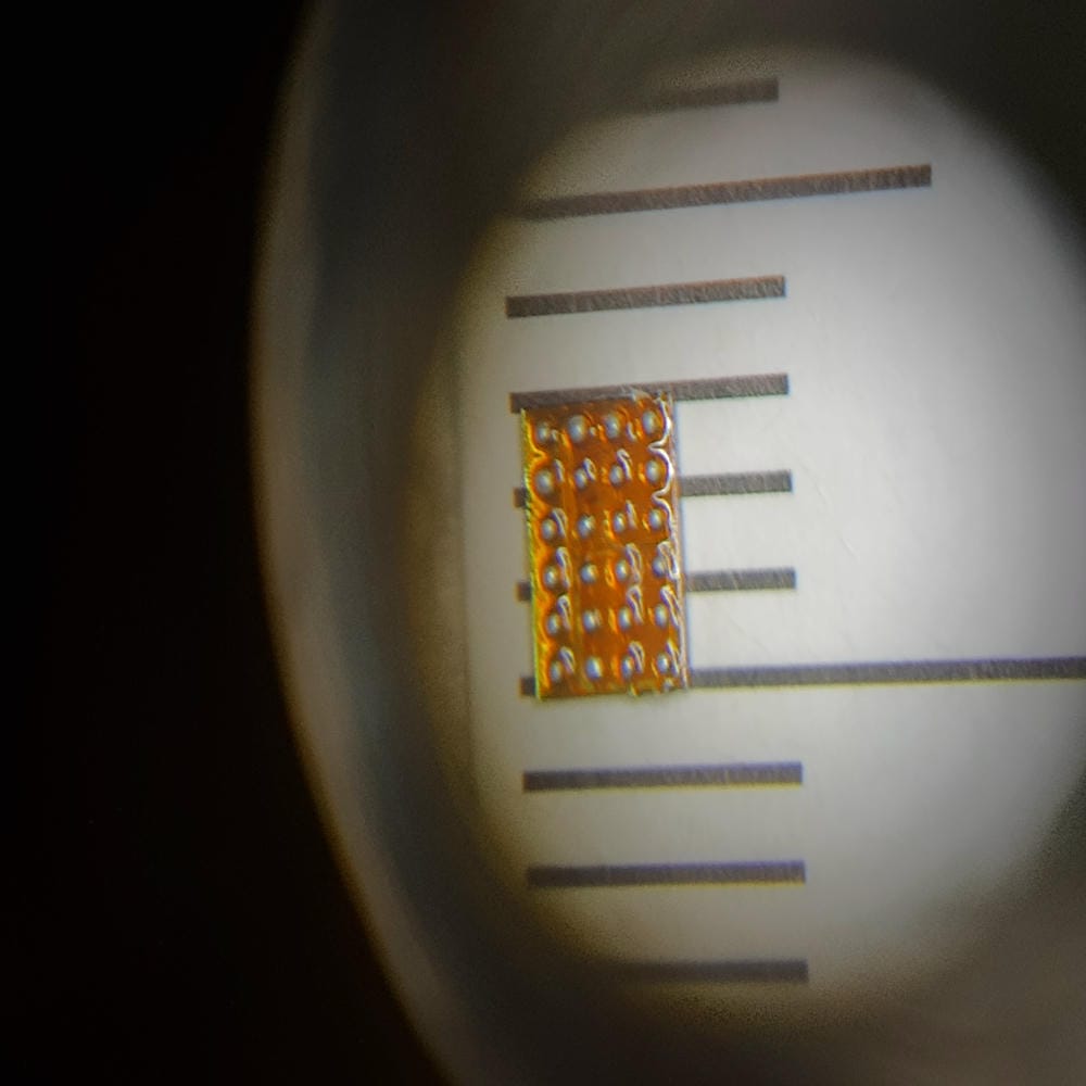 Reballing de componente BGA utilizado en MacBook Pro A2141