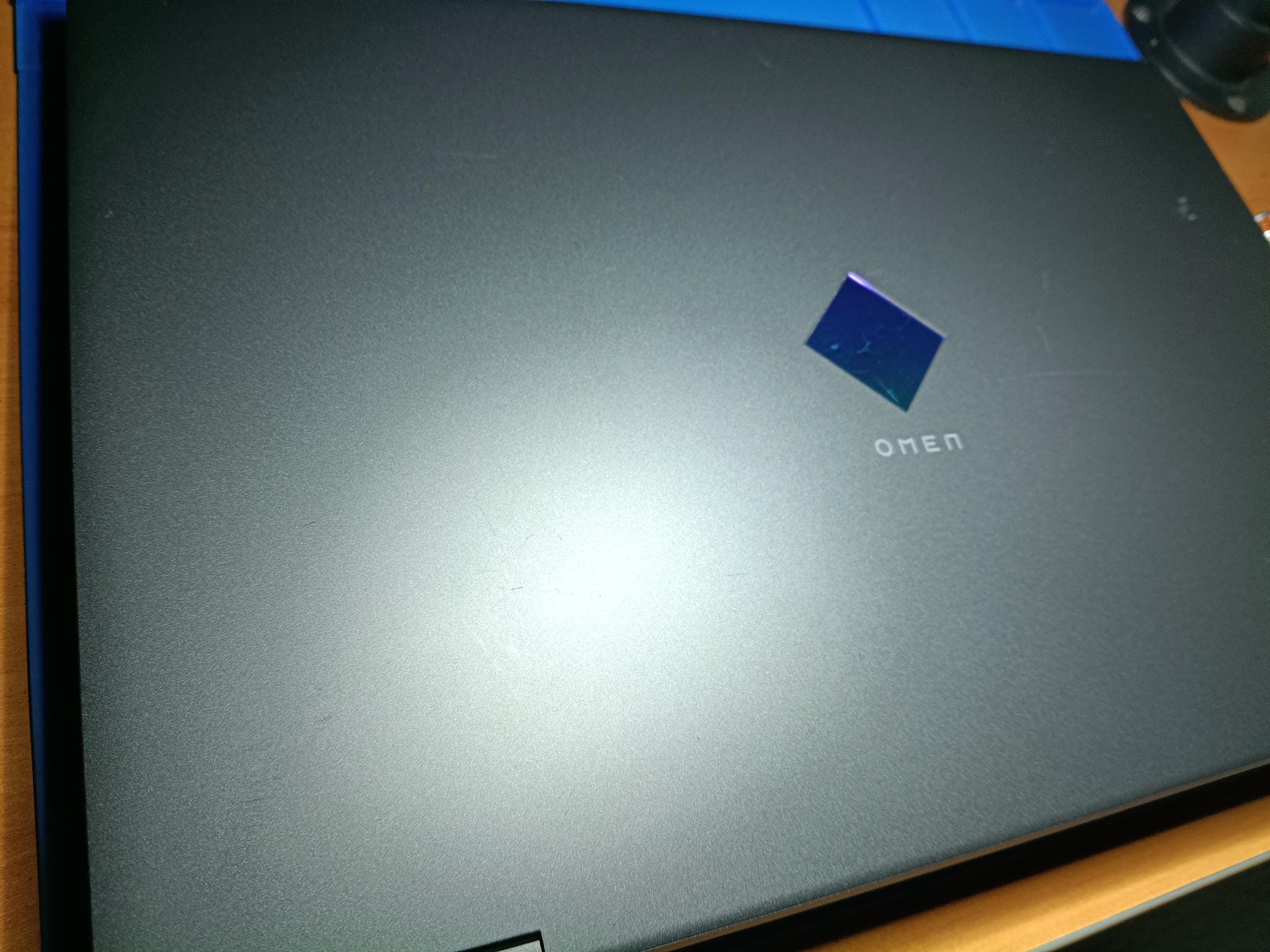 Portátil HP OMEN Gaming antes de realizar el mantenimiento interno