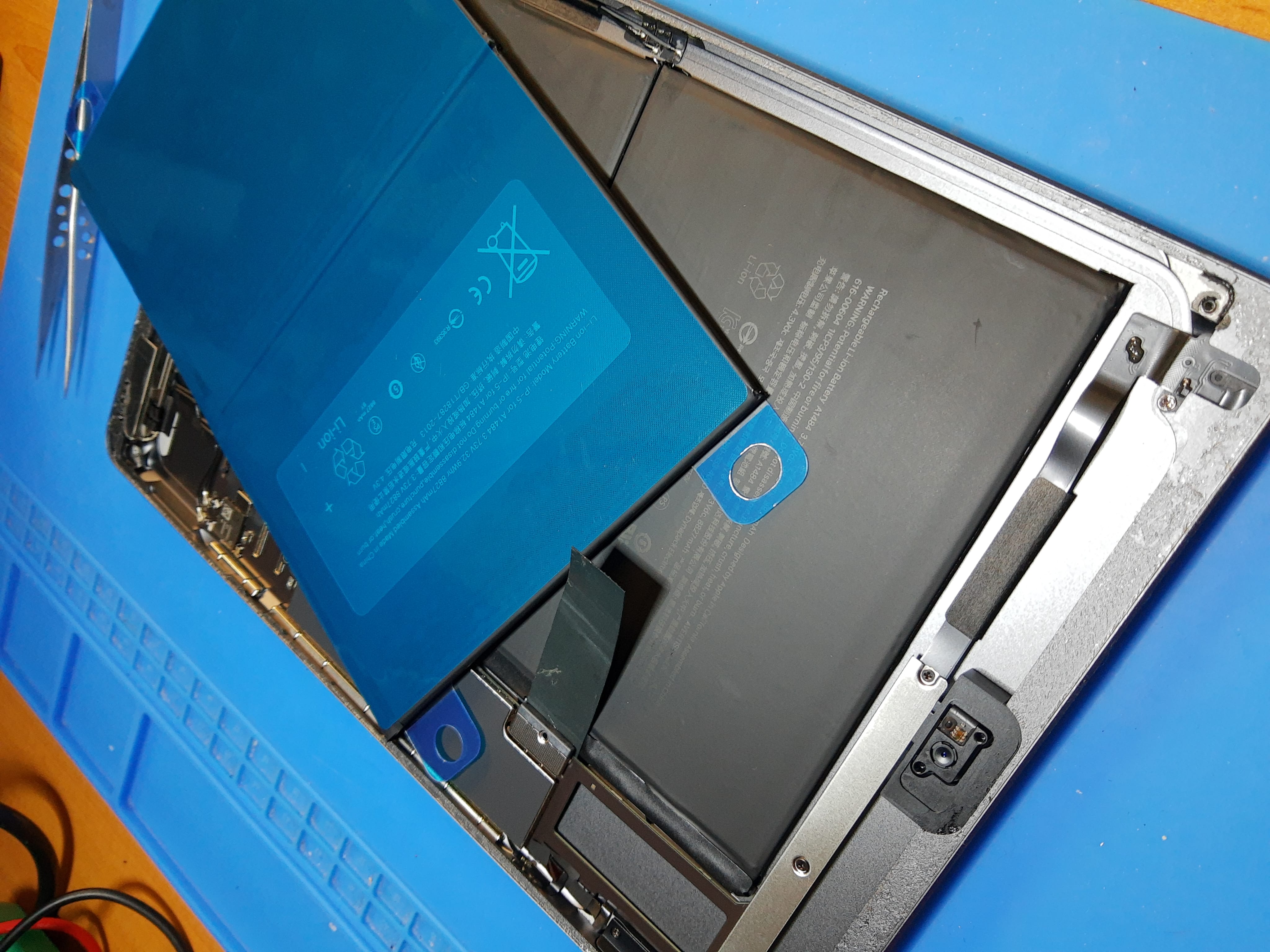 Batería nueva preparada para instalar en el iPad A2197