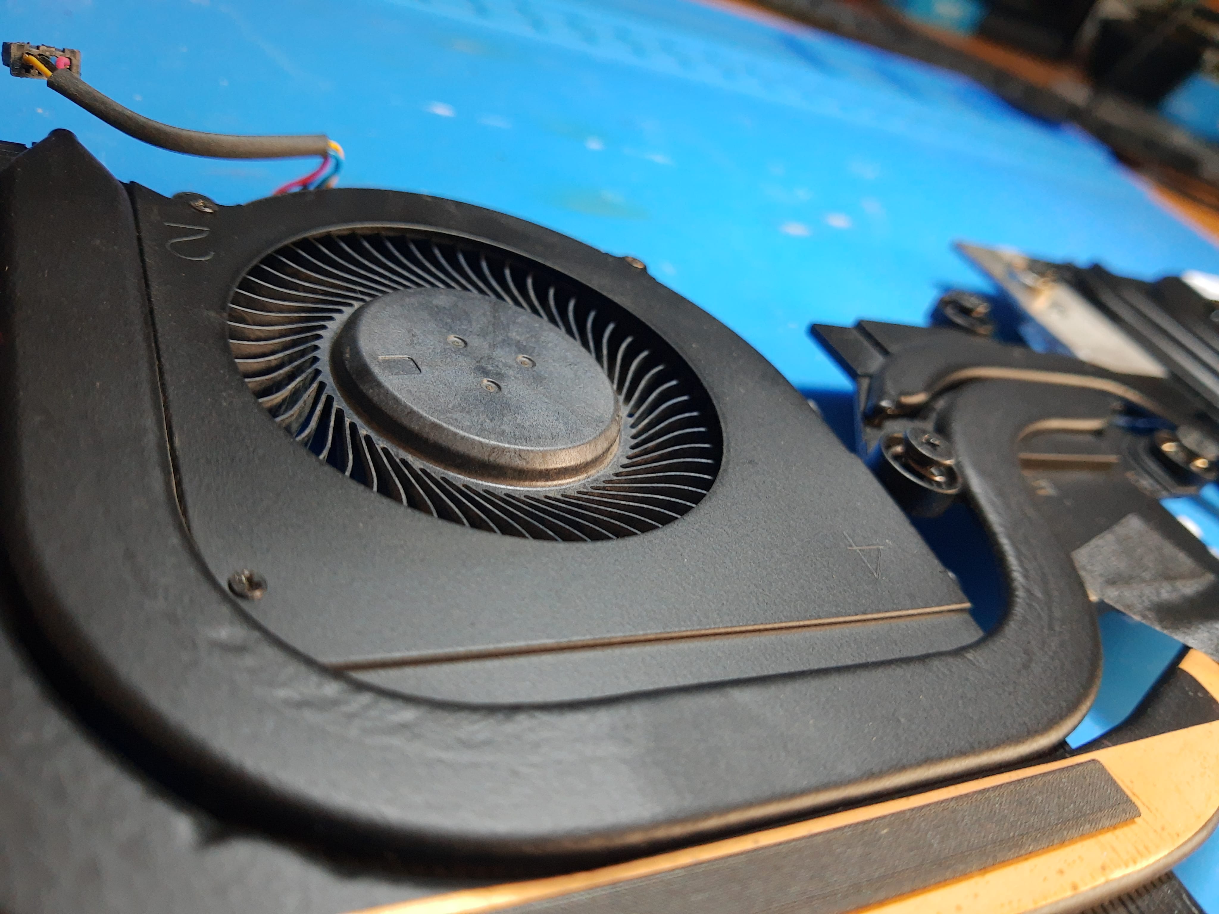 Ventilador del MSI GE66 limpio