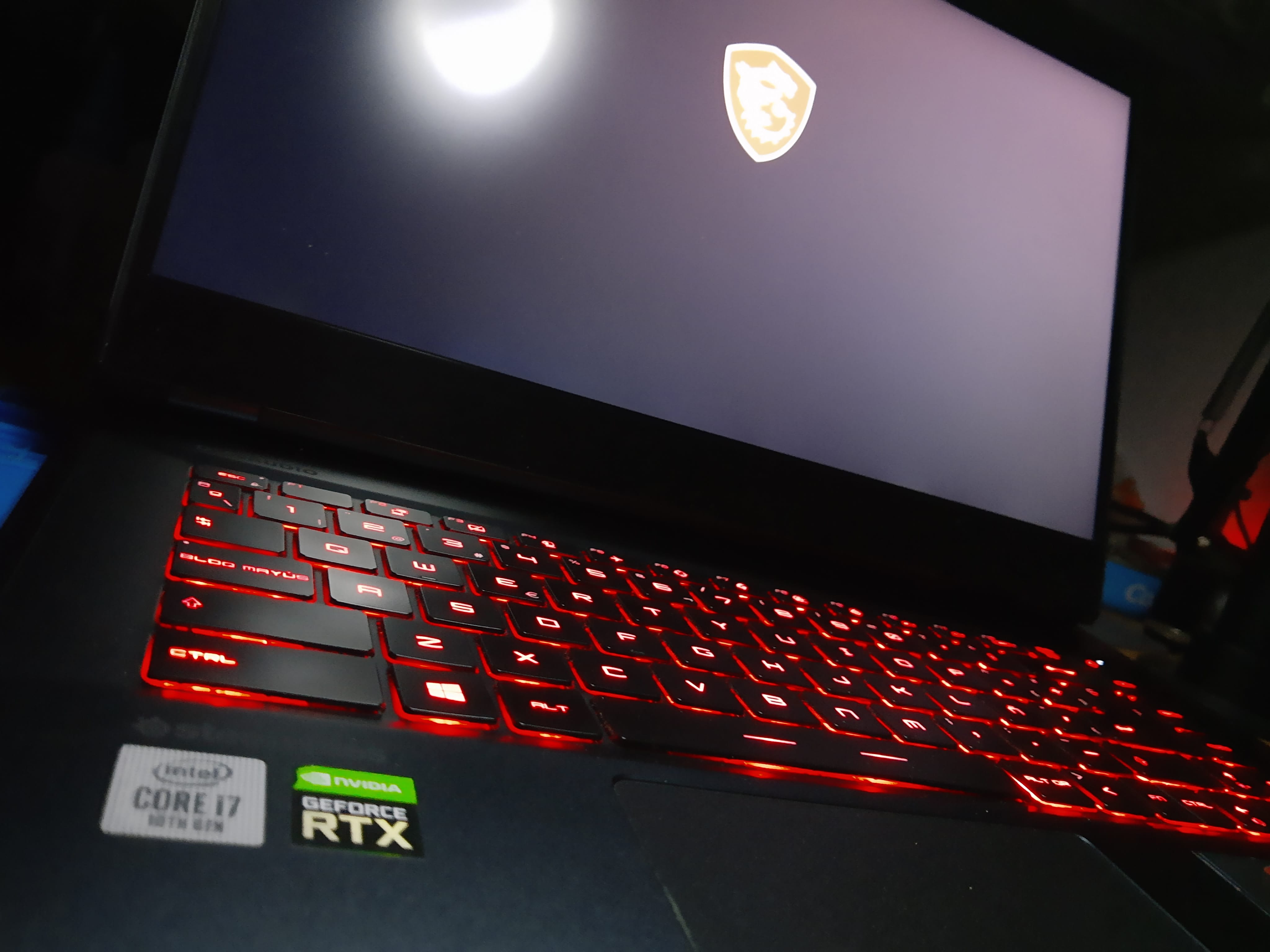 MSI GE66 funcionando después del mantenimiento premium