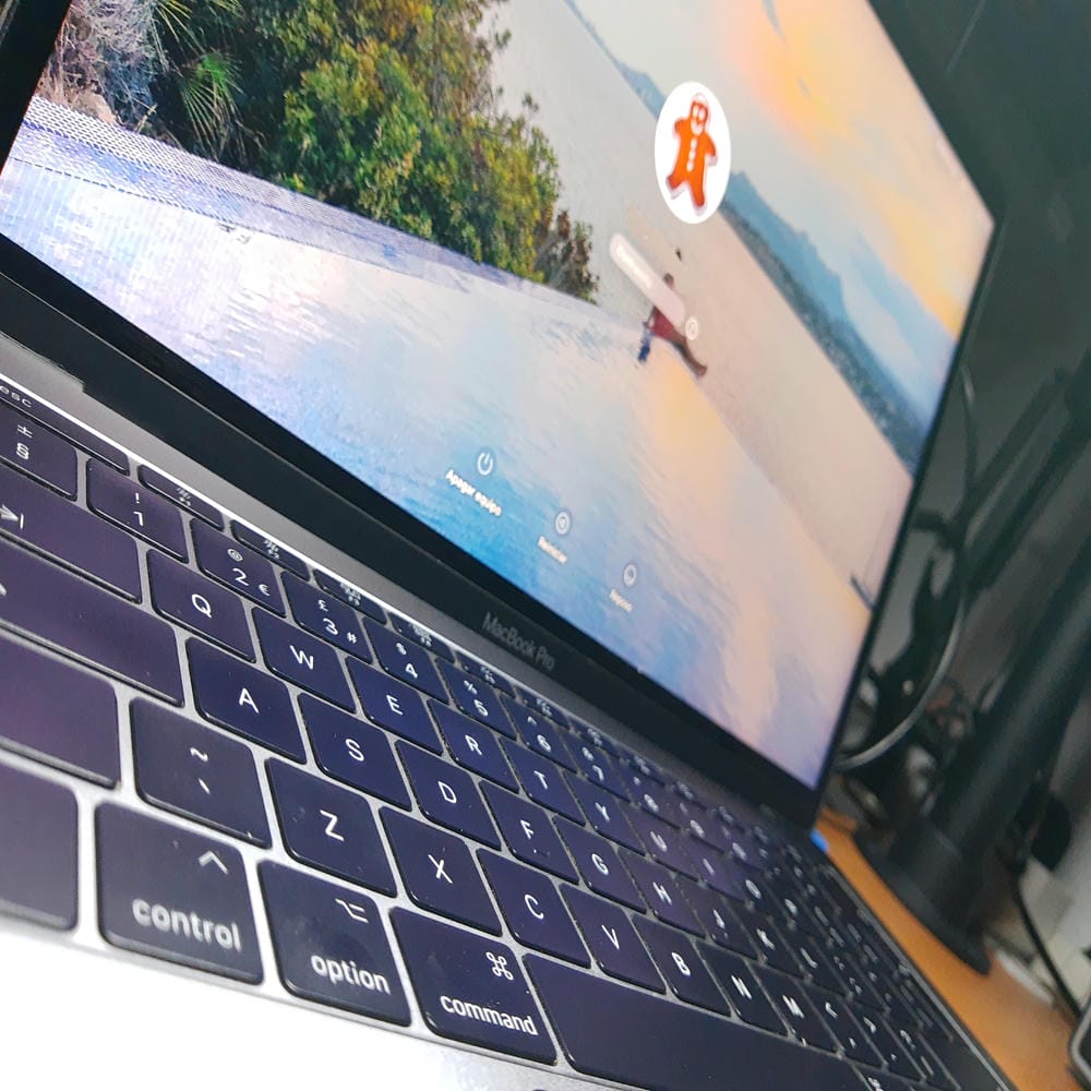 MacBook Pro A1708 funcionando después de reparar el trackpad